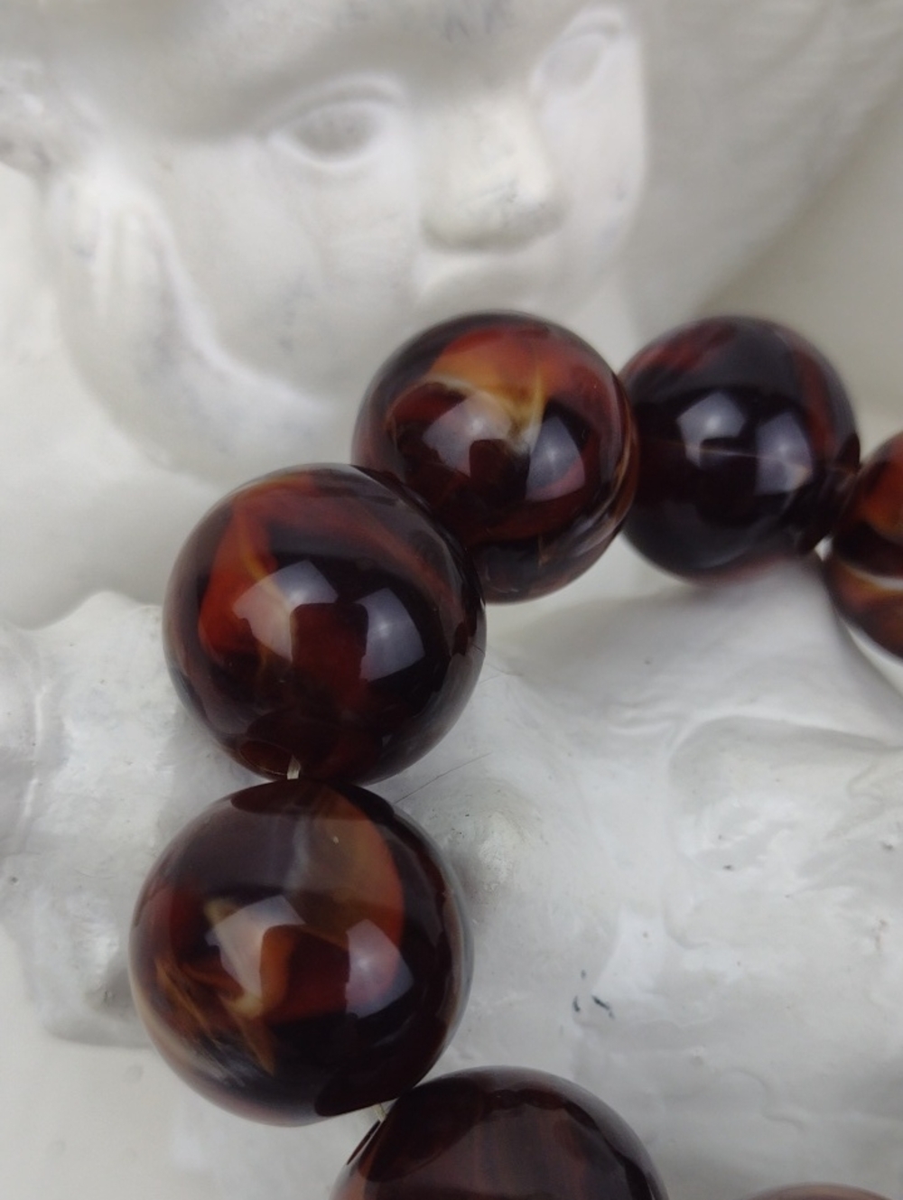 Chunky Marbled Classic Brown Polished Bead Stretch Bracelet - Picture 3 of 8